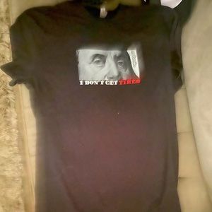 Men’s medium “I don’t get tired” Black T-shirt